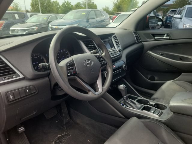 Used 2016 Hyundai Tucson SE w/ Option Group 02 FWD image 18