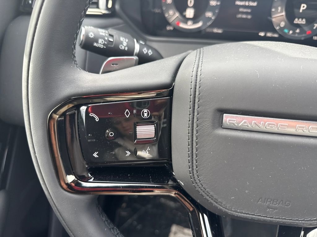 New 2026 Land Rover Range Rover Velar Dynamic SE image 20