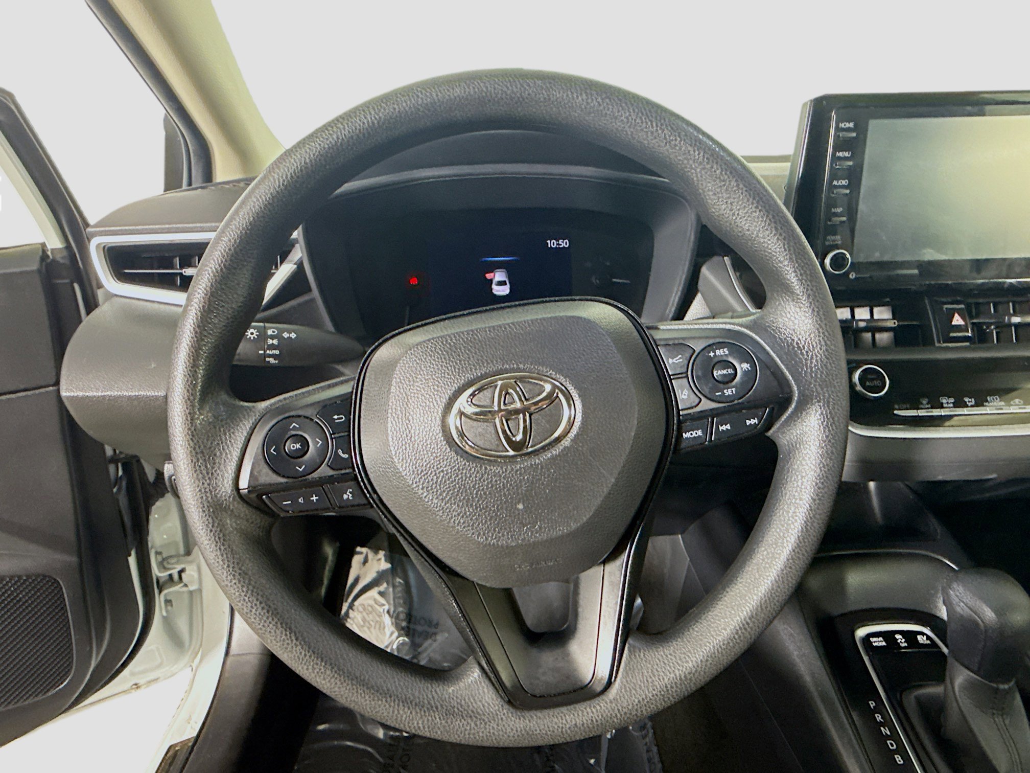 Used 2022 Toyota Corolla LE image 13
