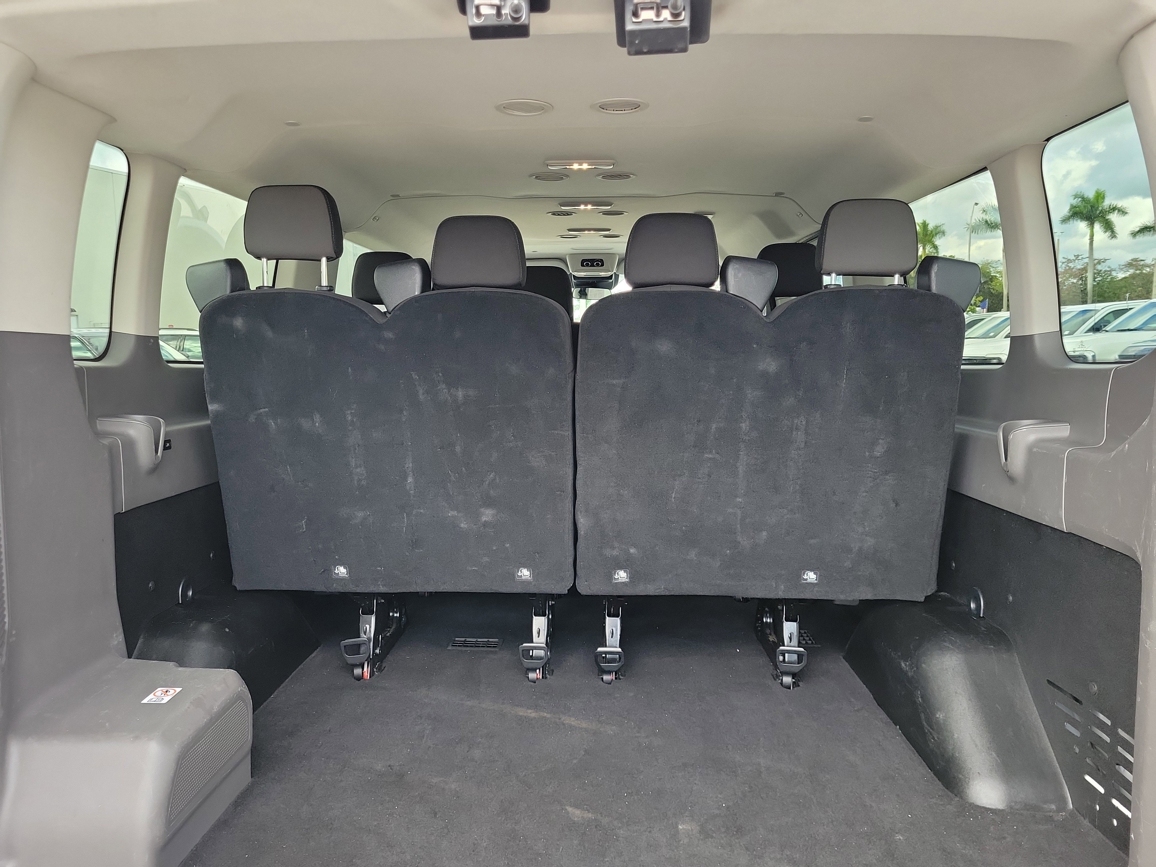 Used 2023 Ford Transit 350 XLT image 13