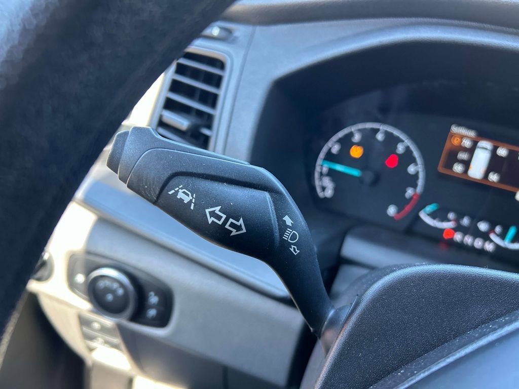 Used 2022 Ford Transit 350 XLT image 28