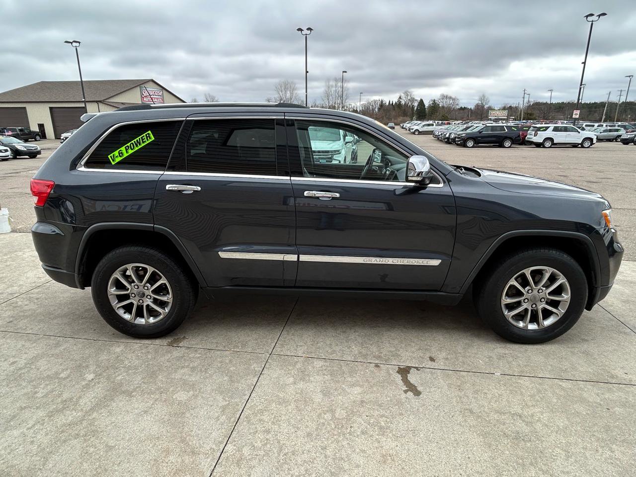 Used 2013 Jeep Grand Cherokee Limited image 4