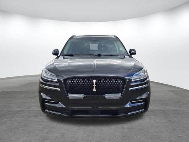 Certified 2024 Lincoln Aviator Reserve w/ Equipment Group 201A image 2