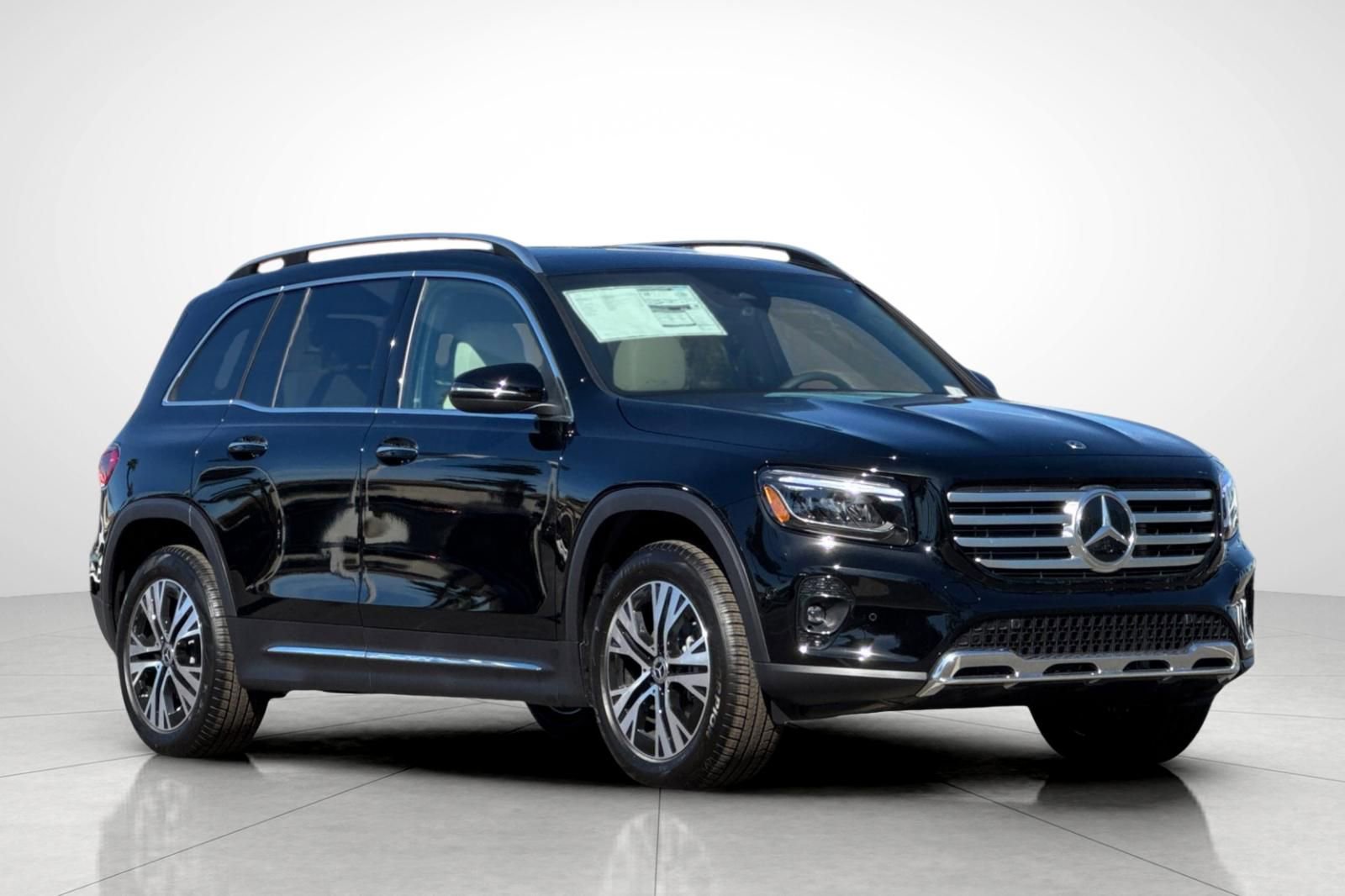 New 2026 Mercedes-Benz GLB 250 image 30