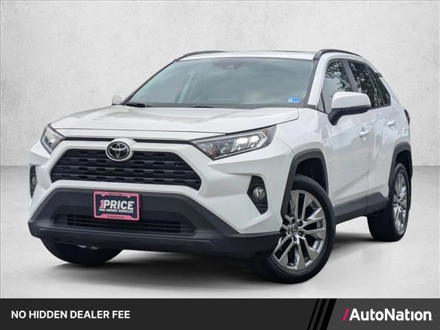 Used 2020 Toyota RAV4 XLE Premium AWD/4WD video 1