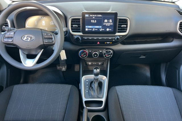 New 2026 Hyundai Venue SE FWD image 12