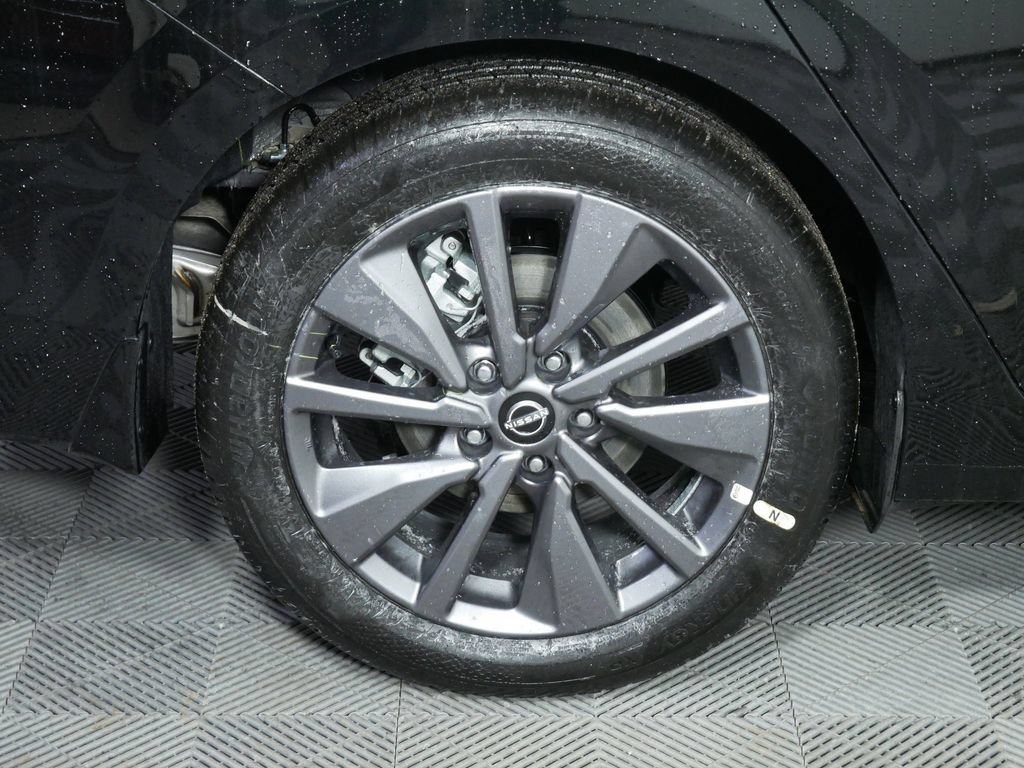 New 2026 Nissan Sentra SL w/ Floor Mat Package FWD image 12