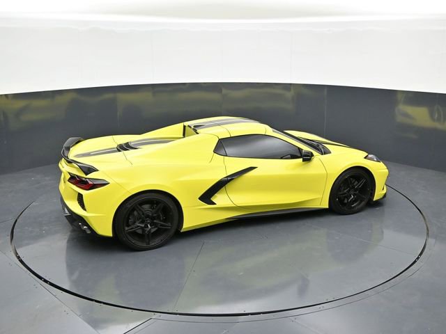 Used 2022 Chevrolet Corvette Stingray Premium Conv w/ Z51 Performance Package RWD image 33