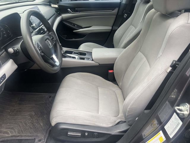 Used 2018 Honda Accord EX image 17