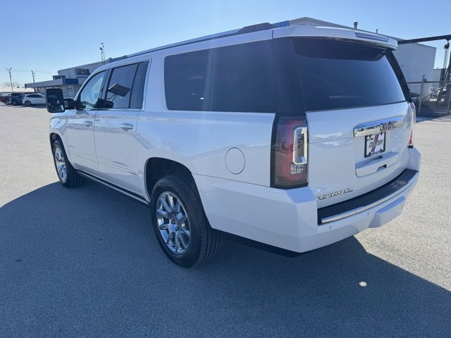 Used 2019 GMC Yukon XL Denali w/ Open Road Package image 3