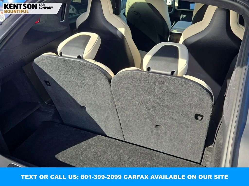 Used 2023 Tesla Model X image 8