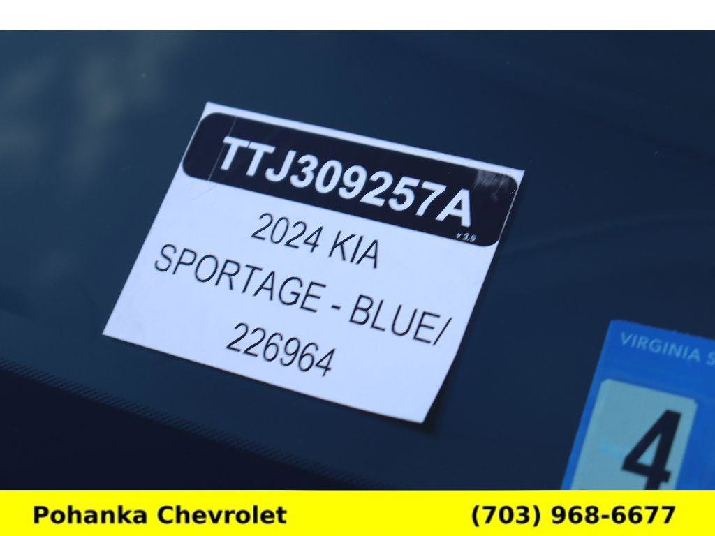 Used 2024 Kia Sportage EX image 37