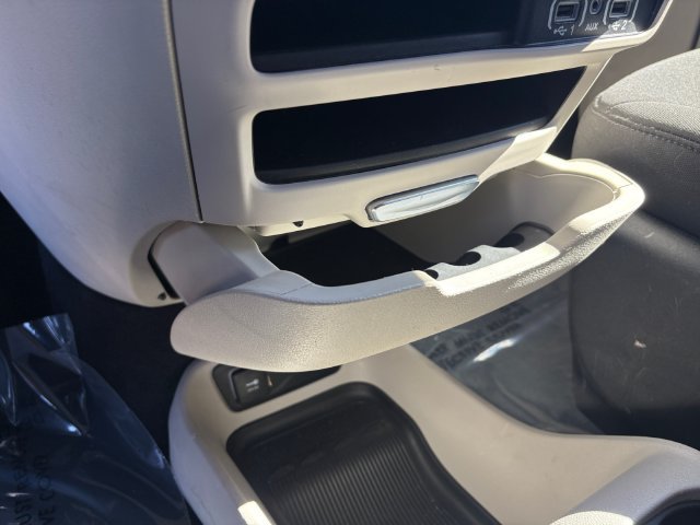 Used 2023 Chrysler Voyager LX FWD image 23