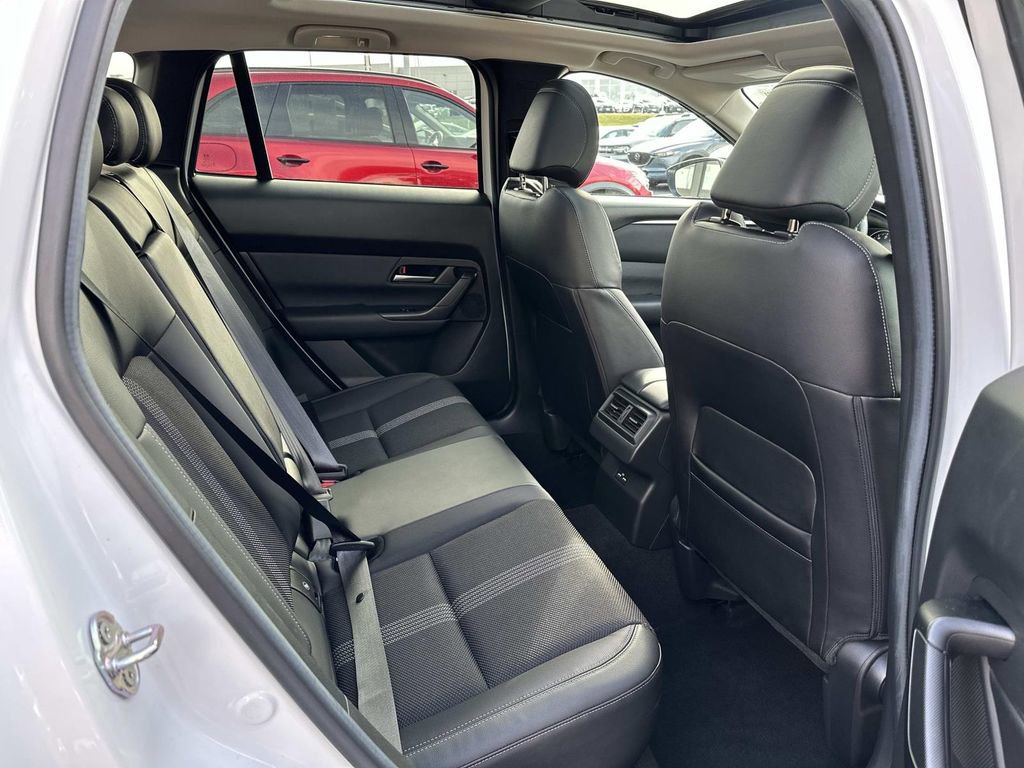 Certified 2024 MAZDA CX-50 AWD 2.5 S w/ Cargo Package image 30