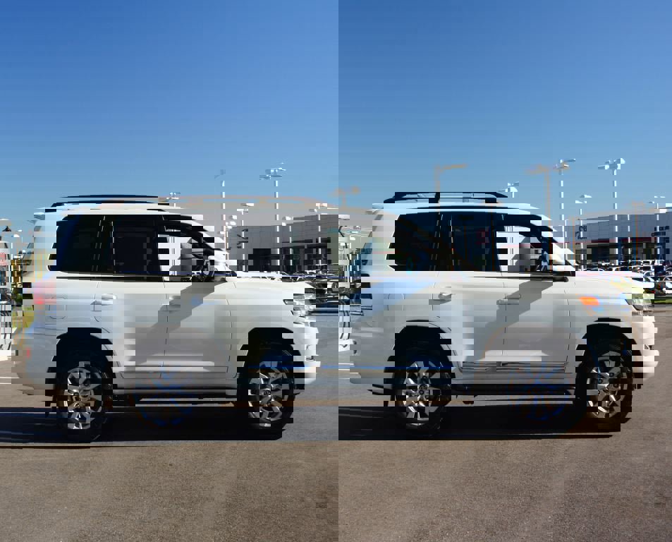 Used 2021 Toyota Land Cruiser image 22