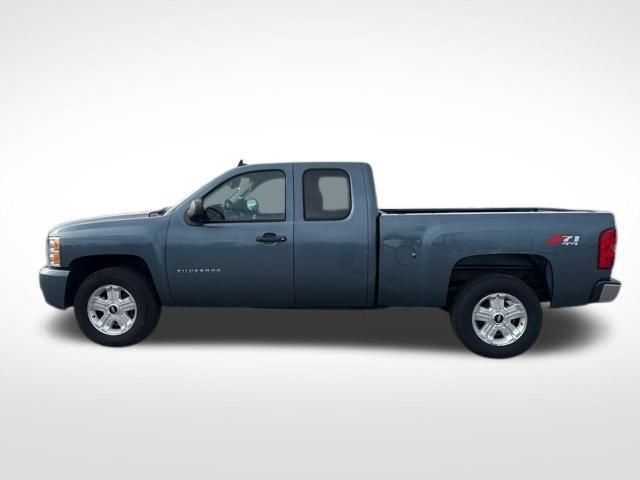 Used 2011 Chevrolet Silverado 1500 LT w/ All-Star Edition image 2