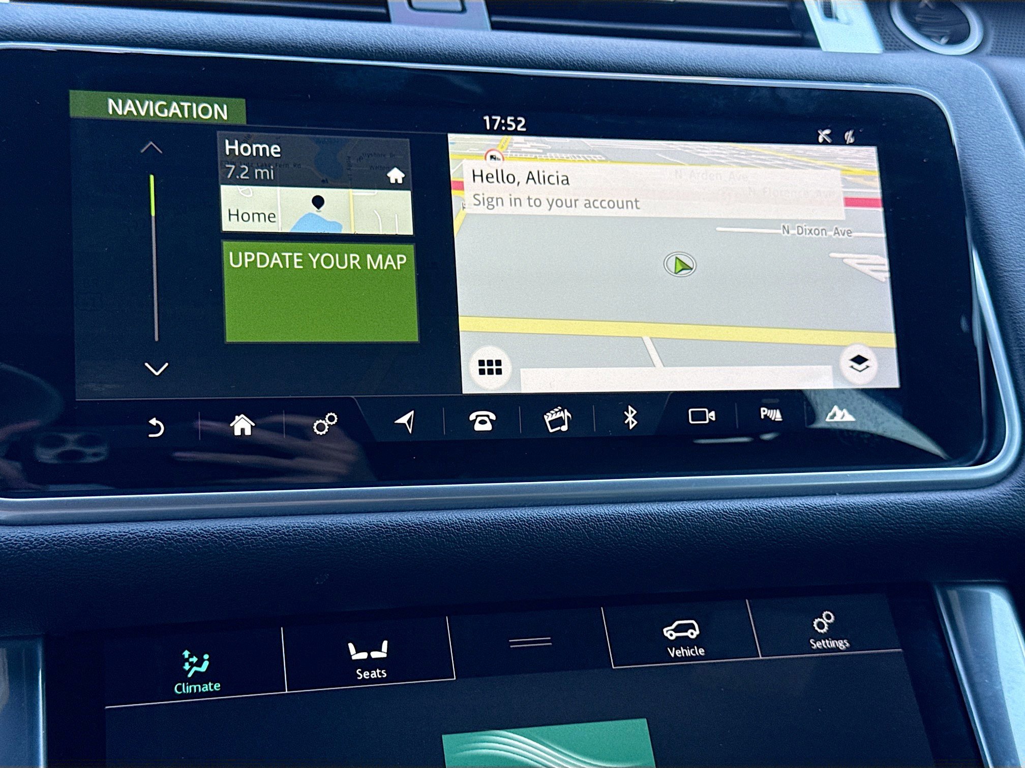 Used 2019 Land Rover Range Rover Sport HSE image 32