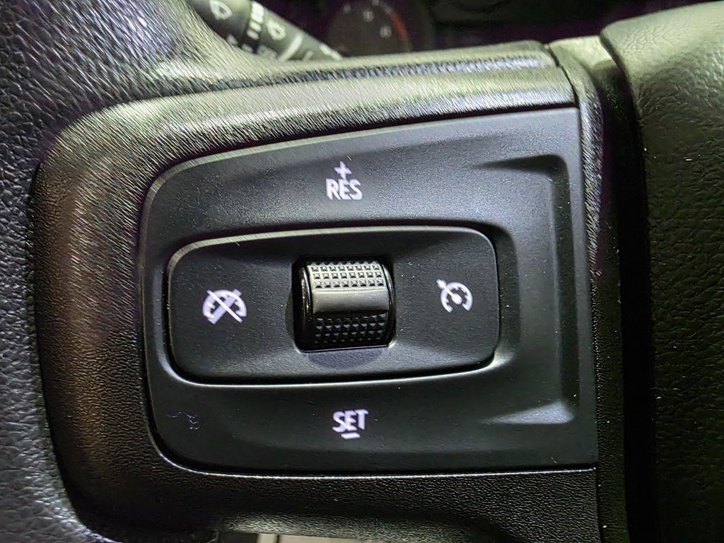 Used 2021 Chevrolet Silverado 1500 Custom image 5