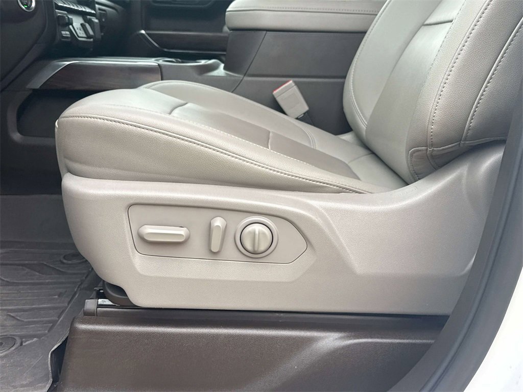 Used 2022 GMC Sierra 1500 SLT image 12