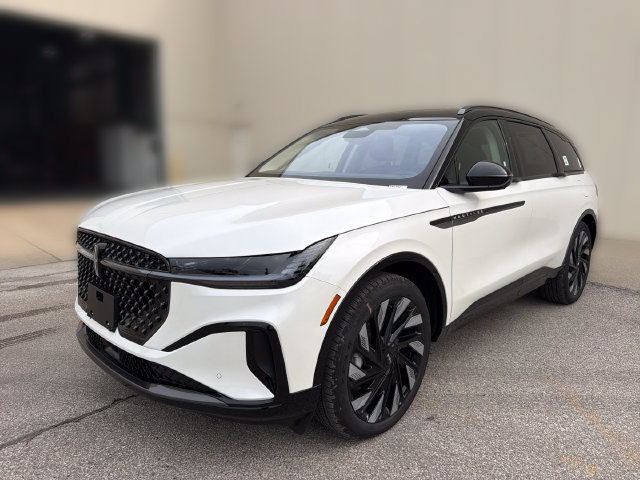 New 2026 Lincoln Nautilus Reserve AWD/4WD image 11