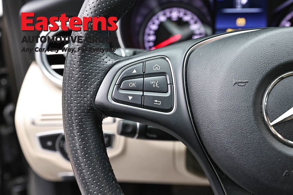 Used 2018 Mercedes-Benz C 300 4MATIC Sedan image 15