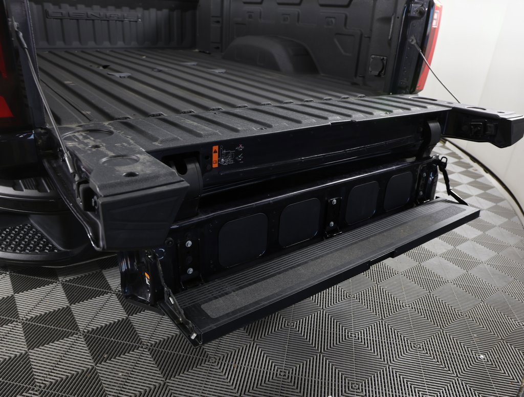 Certified 2024 GMC Sierra 2500 Denali w/ Denali Reserve Package image 7