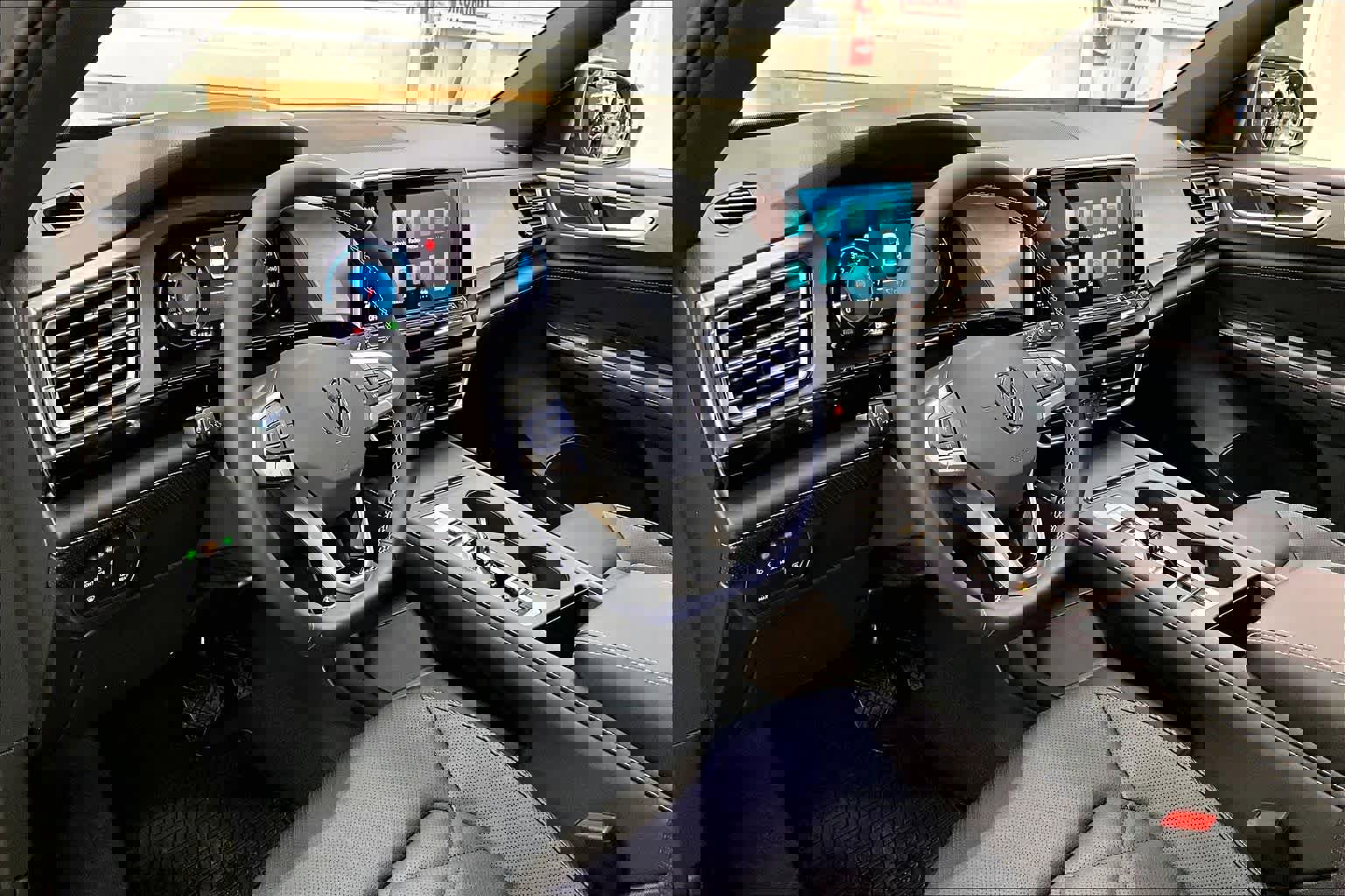 New 2026 Volkswagen Atlas Cross Sport SE image 8