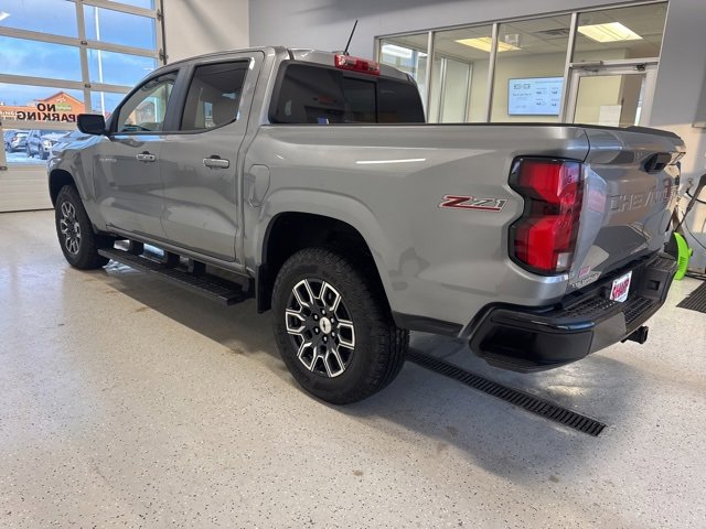 Used 2024 Chevrolet Colorado Z71 image 5