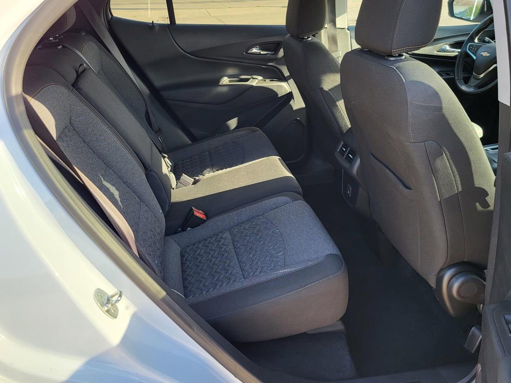 Used 2022 Chevrolet Equinox LT image 11