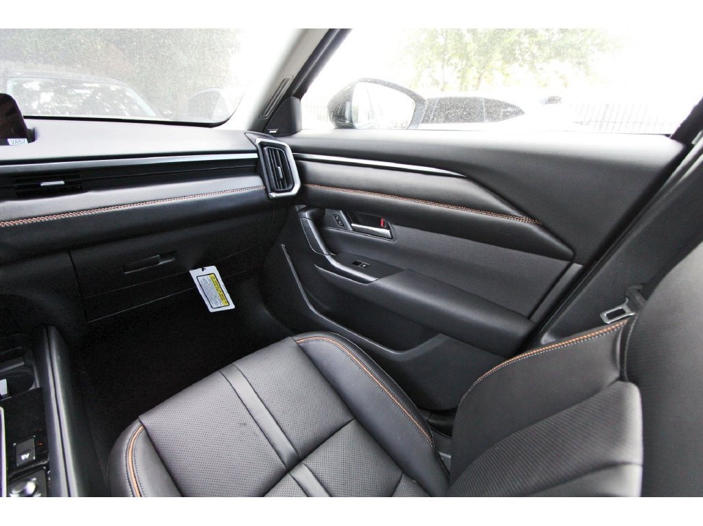 New 2026 MAZDA CX-50 AWD 2.5 Hybrid w/ Weather Package image 8