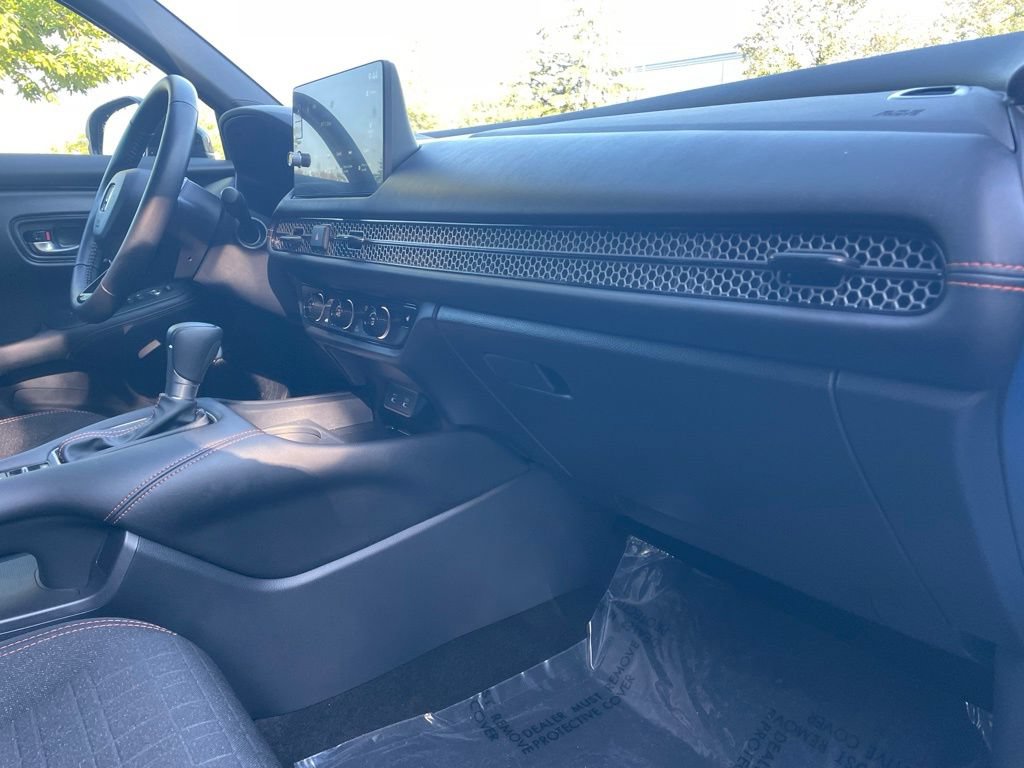 Certified 2026 Honda HR-V Sport image 22