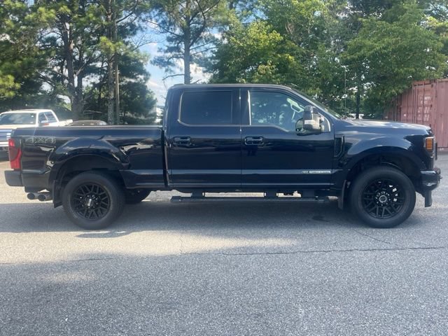 Used 2022 Ford F250 Lariat w/ Black Appearance Package AWD/4WD image 3