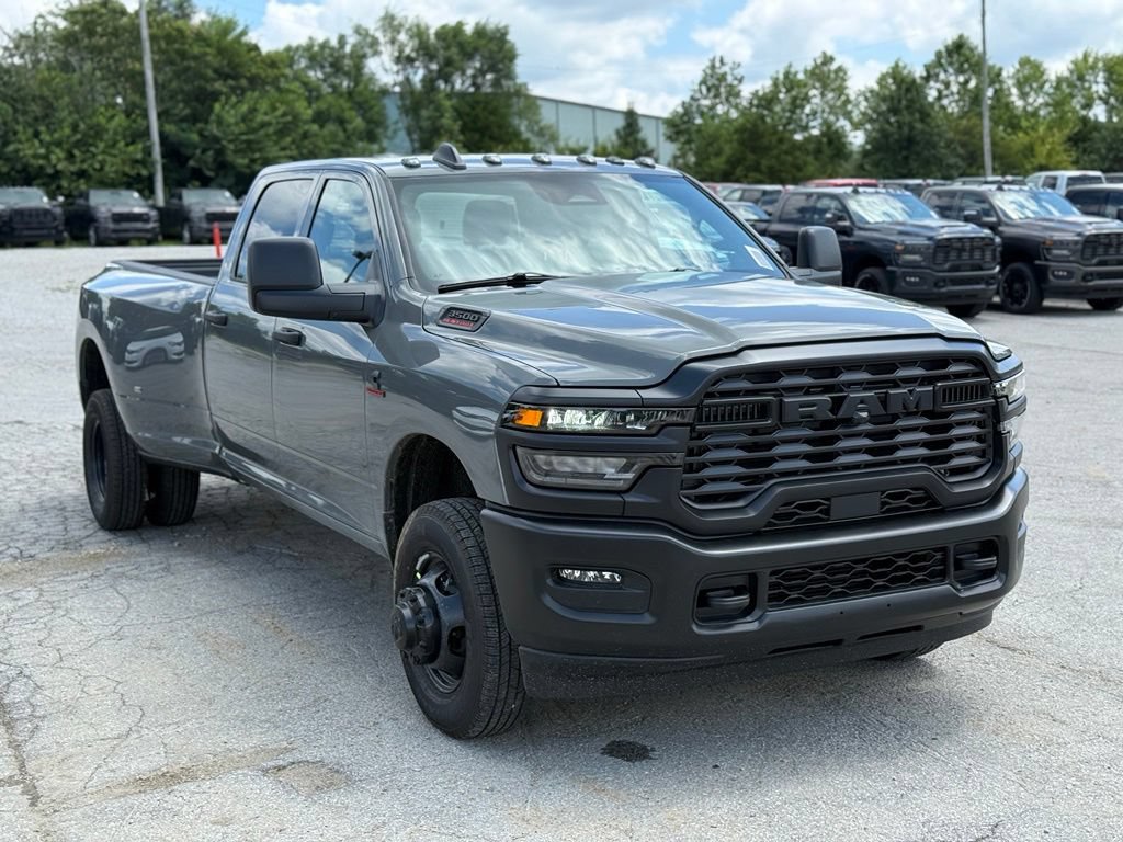 New 2026 RAM 3500 Tradesman AWD/4WD image 3