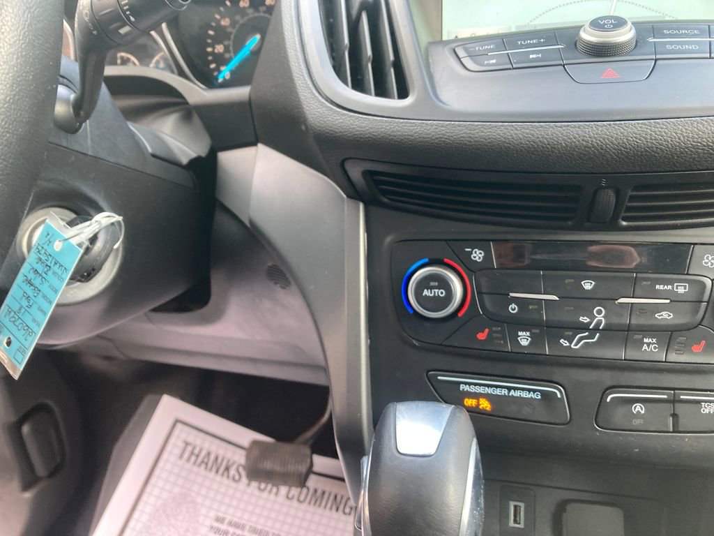 Used 2018 Ford Escape SEL AWD/4WD image 24