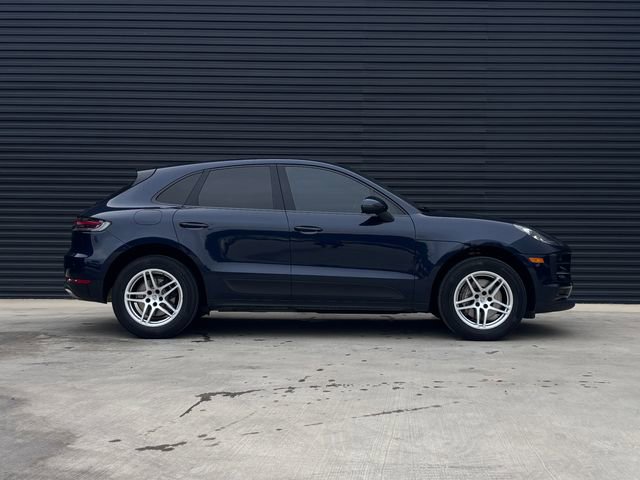 Certified 2021 Porsche Macan AWD/4WD image 8