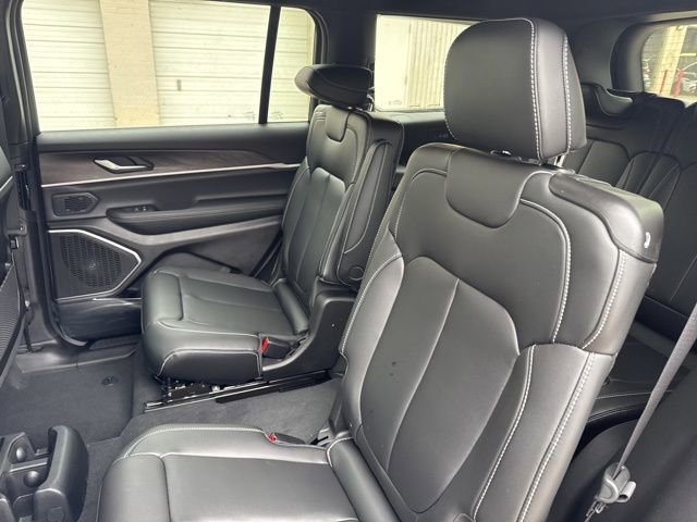 New 2026 Jeep Grand Cherokee L Limited image 12