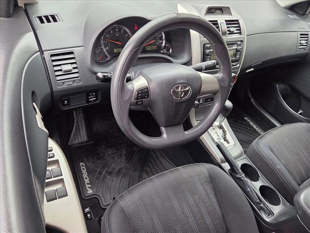 Used 2012 Toyota Corolla S image 10