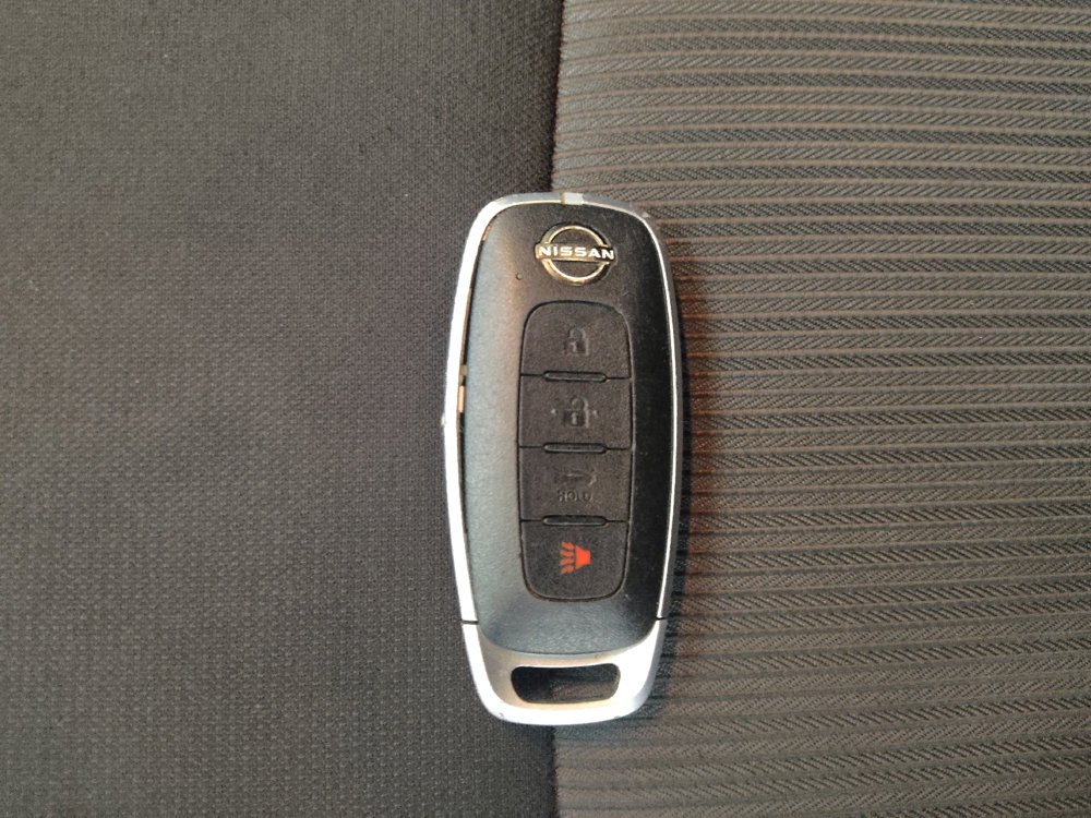 Used 2025 Nissan Sentra SV FWD image 32