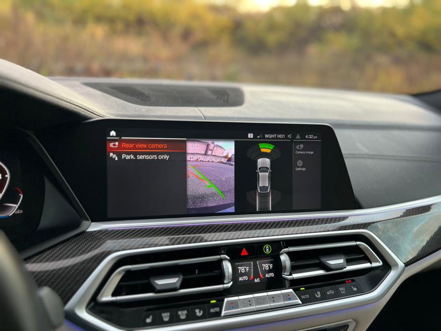 Used 2020 BMW X6 M50i w/ Premium Package image 29