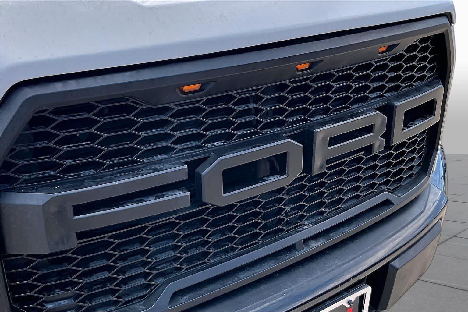 Used 2016 Ford F150 XLT w/ Equipment Group 302A Luxury RWD image 29