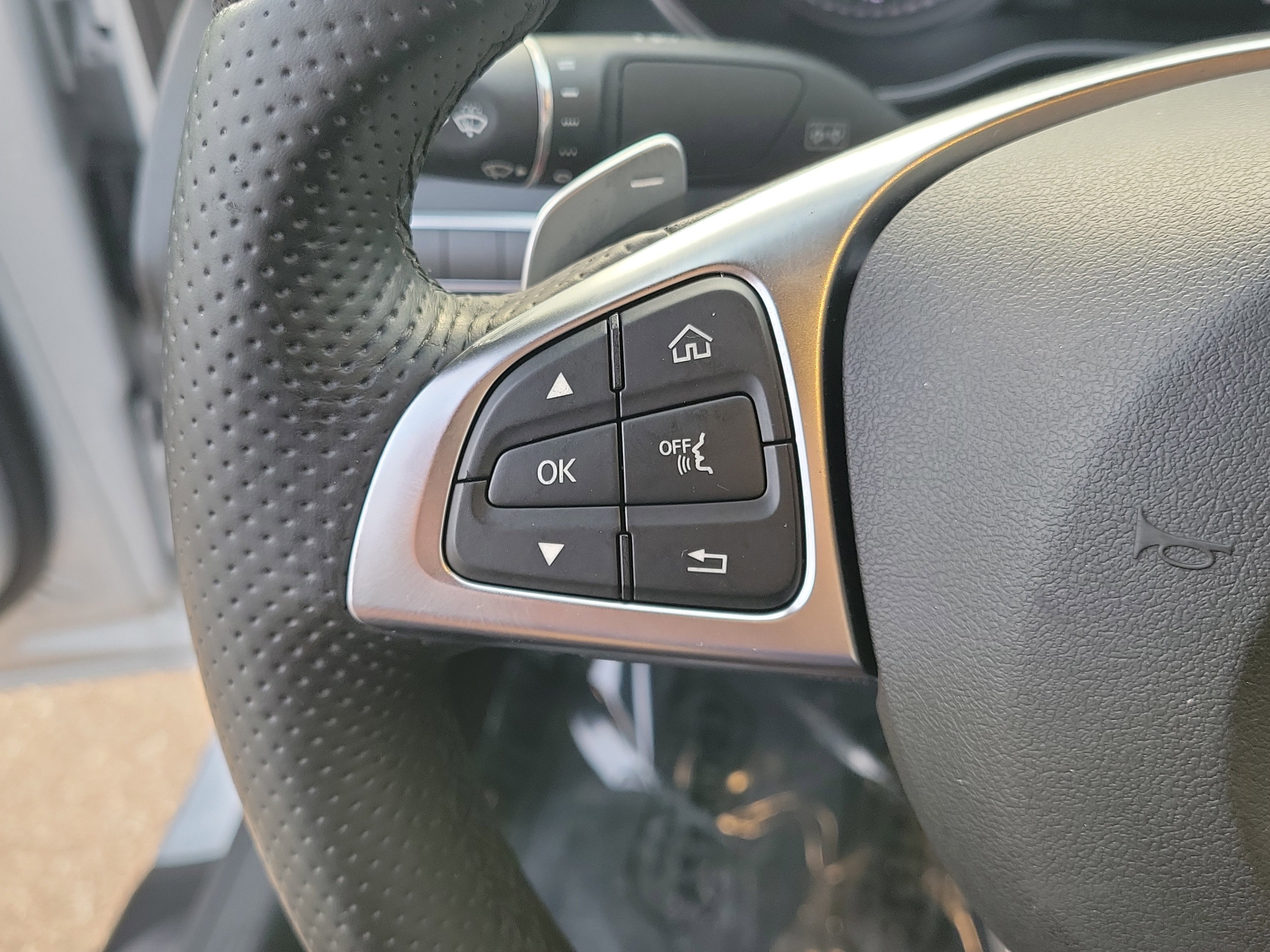 Used 2017 Mercedes-Benz C 43 AMG 4MATIC Cabriolet image 23