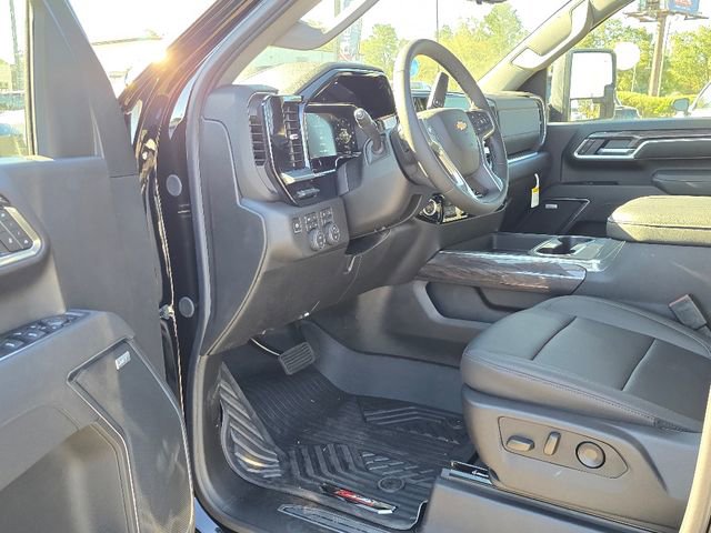 New 2026 Chevrolet Silverado 2500 LTZ w/ LTZ Premium Package image 14