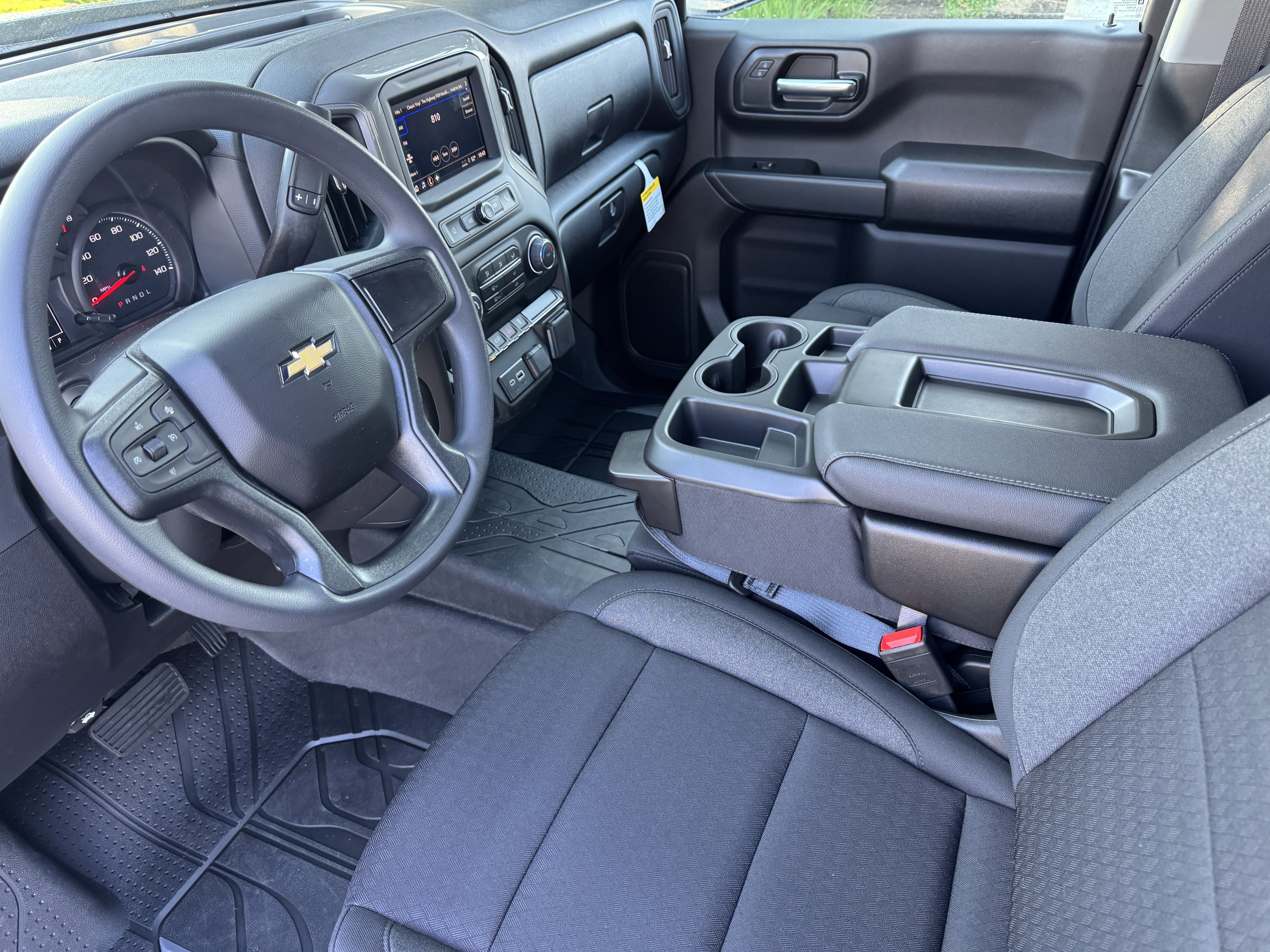 New 2026 Chevrolet Silverado 1500 Custom w/ Turbomax Blackout Package image 10