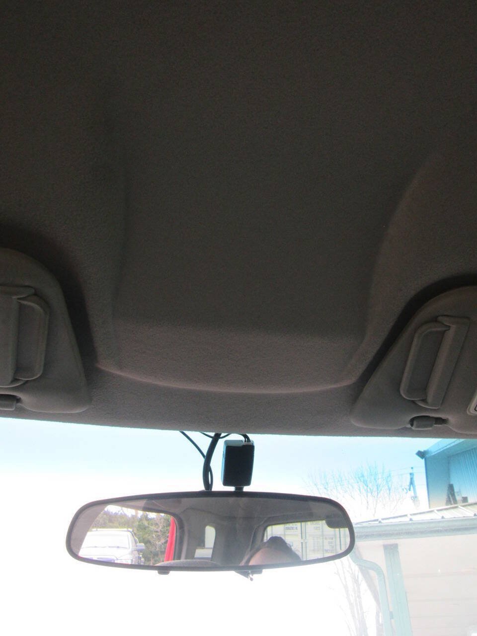 Used 2003 Chevrolet Tracker 4WD w/ Preferred Equipment Group image 20