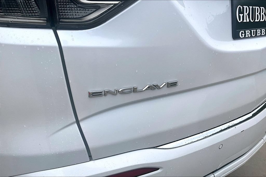 Used 2023 Buick Enclave Avenir w/ Avenir Technology Package FWD image 44