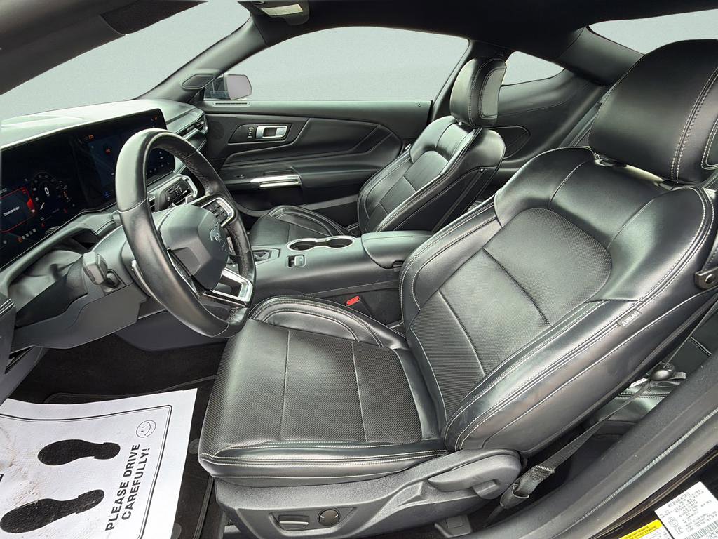 Used 2024 Ford Mustang GT Premium image 17
