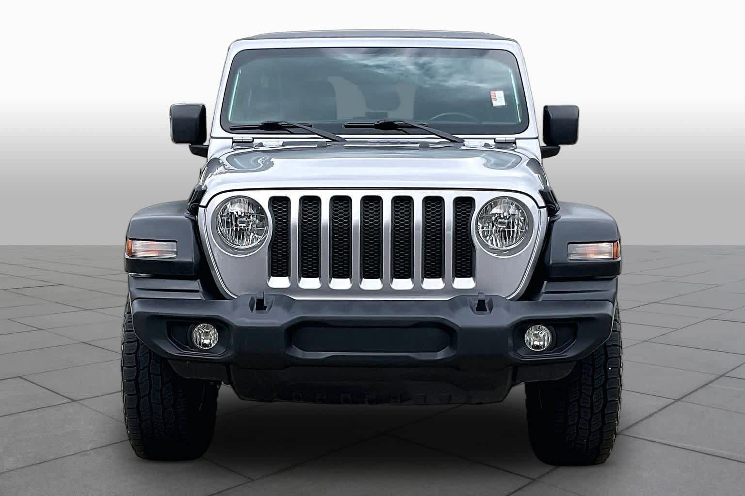 Used 2018 Jeep Wrangler Unlimited Sport S AWD/4WD image 4