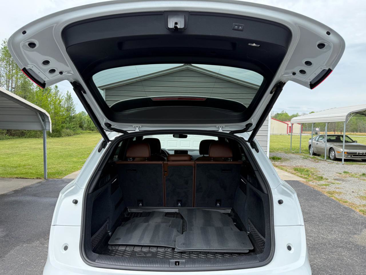 Used 2019 Audi Q5 2.0T Premium Plus w/ Premium Plus Package AWD/4WD image 52