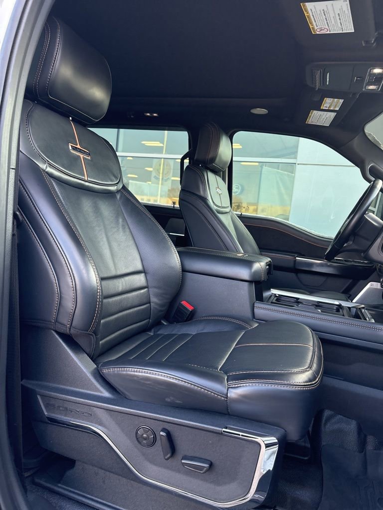 Used 2024 Ford F350 Platinum image 27