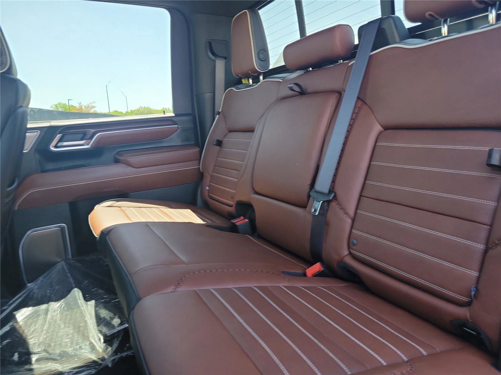 New 2026 GMC Sierra 2500 Denali Ultimate AWD/4WD image 13